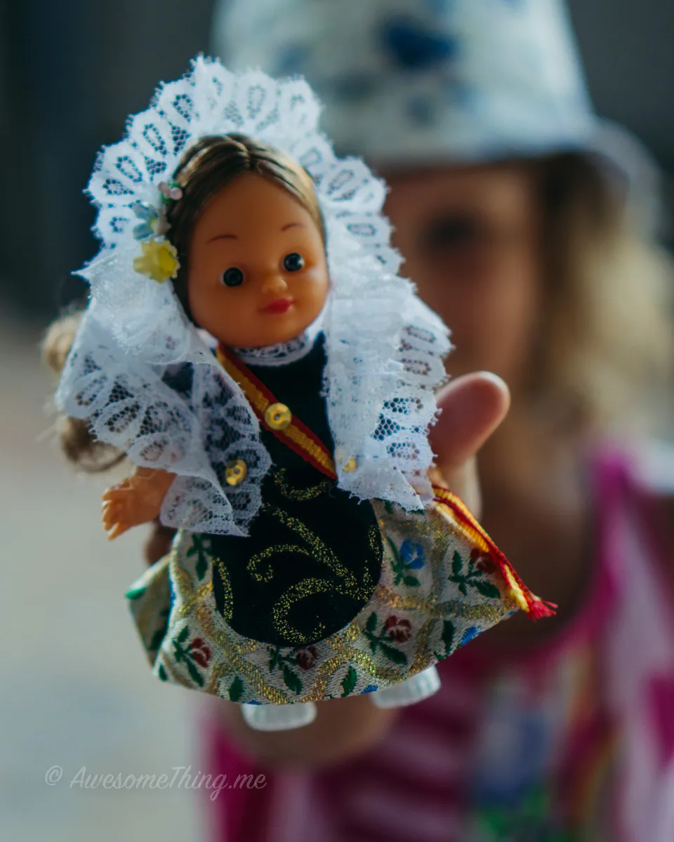 Doll, Spain